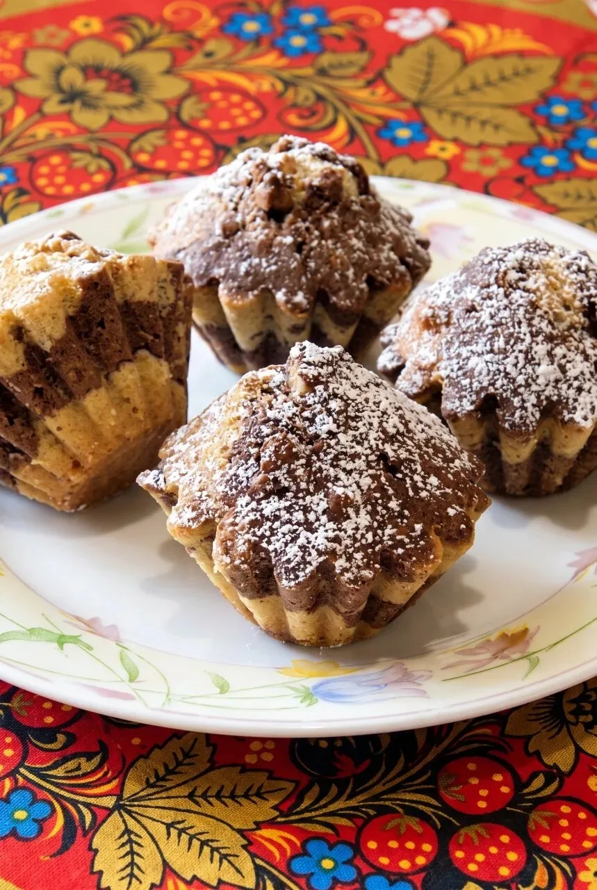 🍰 Двухцветные ореховые кексы с какао