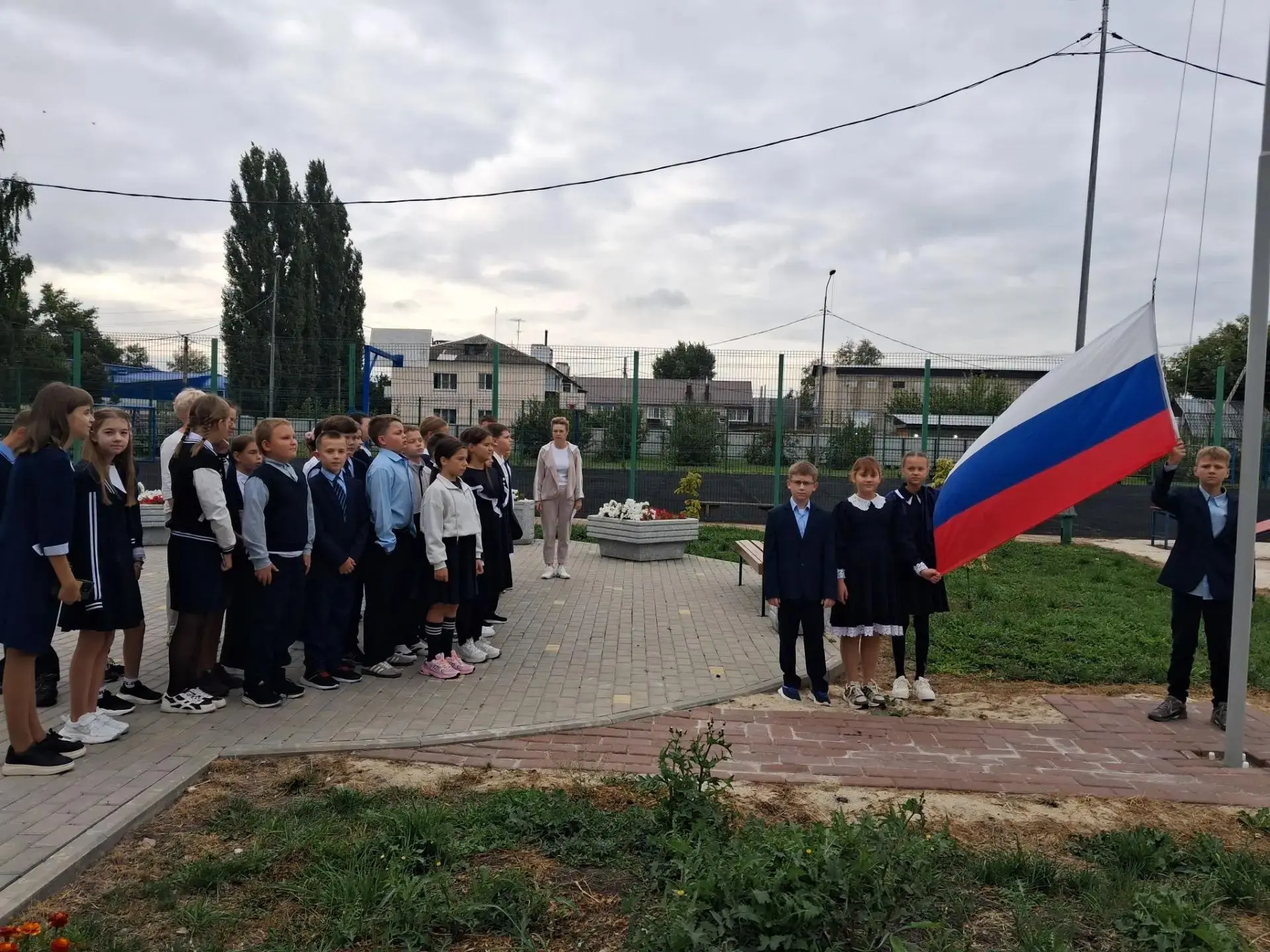 🇷🇺ЦЕРЕМОНИЯ ПОДНЯТИЯ ГОСУДАРСТВЕННОГО ФЛАГА🇷🇺