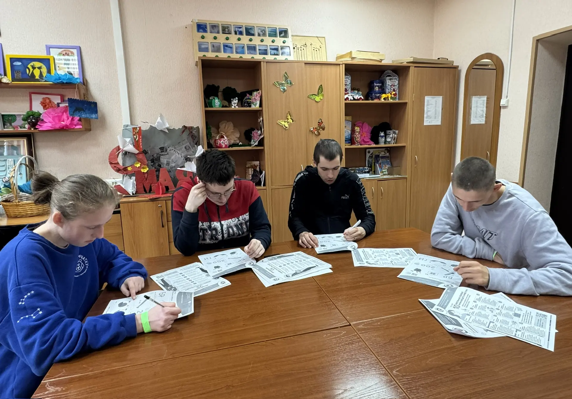 Навыки, которые помогают в жизни, формируются постепенно - через новые знания, практику и живой инте