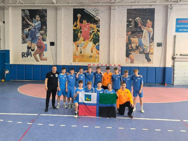 🤾‍♂ В Санкт-Петербурге завершились гандбольные соревнования, посвящённые 82-й годовщин...