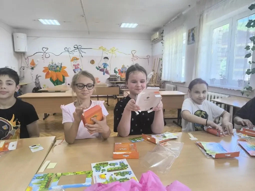 🐛 Сегодня первый отряд  Гусеницы устроили небольшой мастер класс и смастерили своими р...