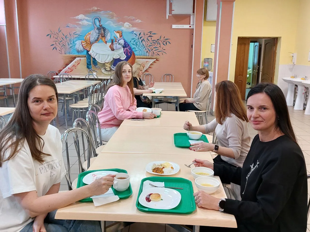 ДЕГУСТАЦИЯ ШКОЛЬНОГО МЕНЮ  📢 19 марта в корпусе на Даниловской набережной прошла дегустация школьног