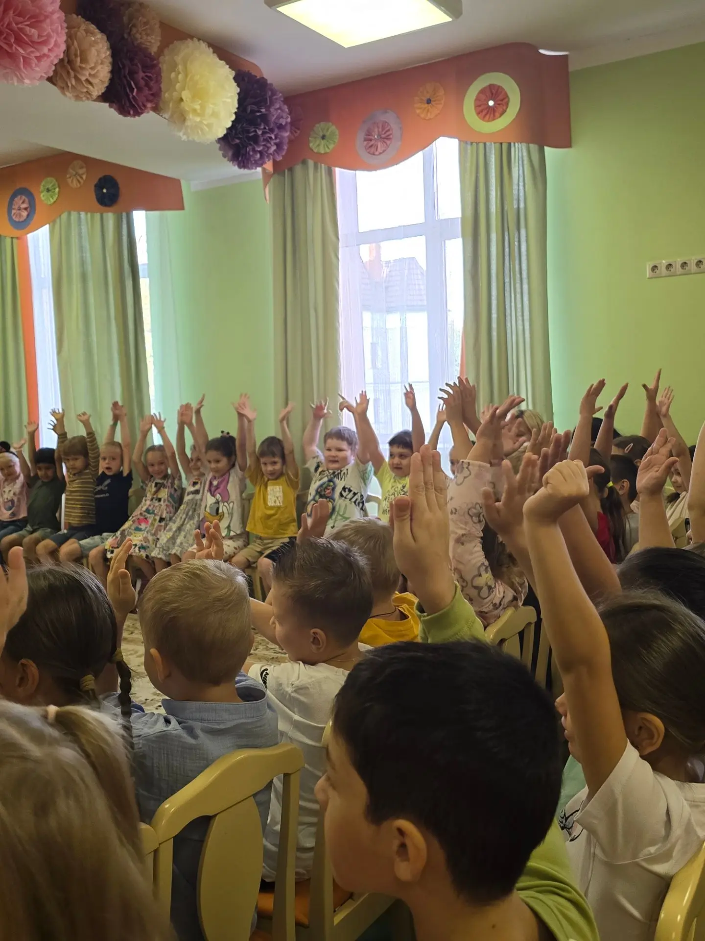 🎉 В нашем детском саду ярко и весело отметили День знаний! 🎈 Ребята пели, танцевали и...