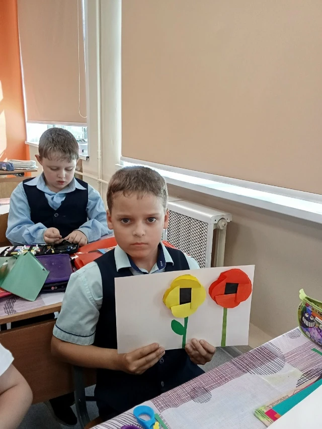 💫«На зелёных тонких ножках