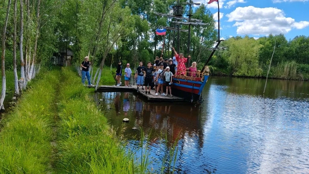 📸 Путешествие во времени: «Орлята России» побывали в деревеньке XVIII века! 🏘️