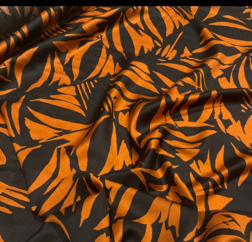 🫶Вискоза Сатин
🎨правильная цветопередача на фото и видео
🫶мягкая, не просвечивает, мало мнется
✂️