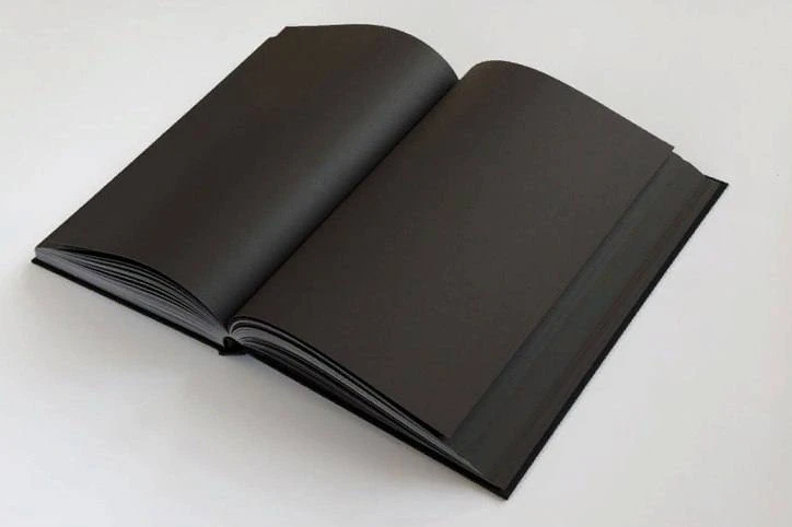 Кроме красной книги, имеется еще чёрная книга. В неё введены все животные и растения, к...