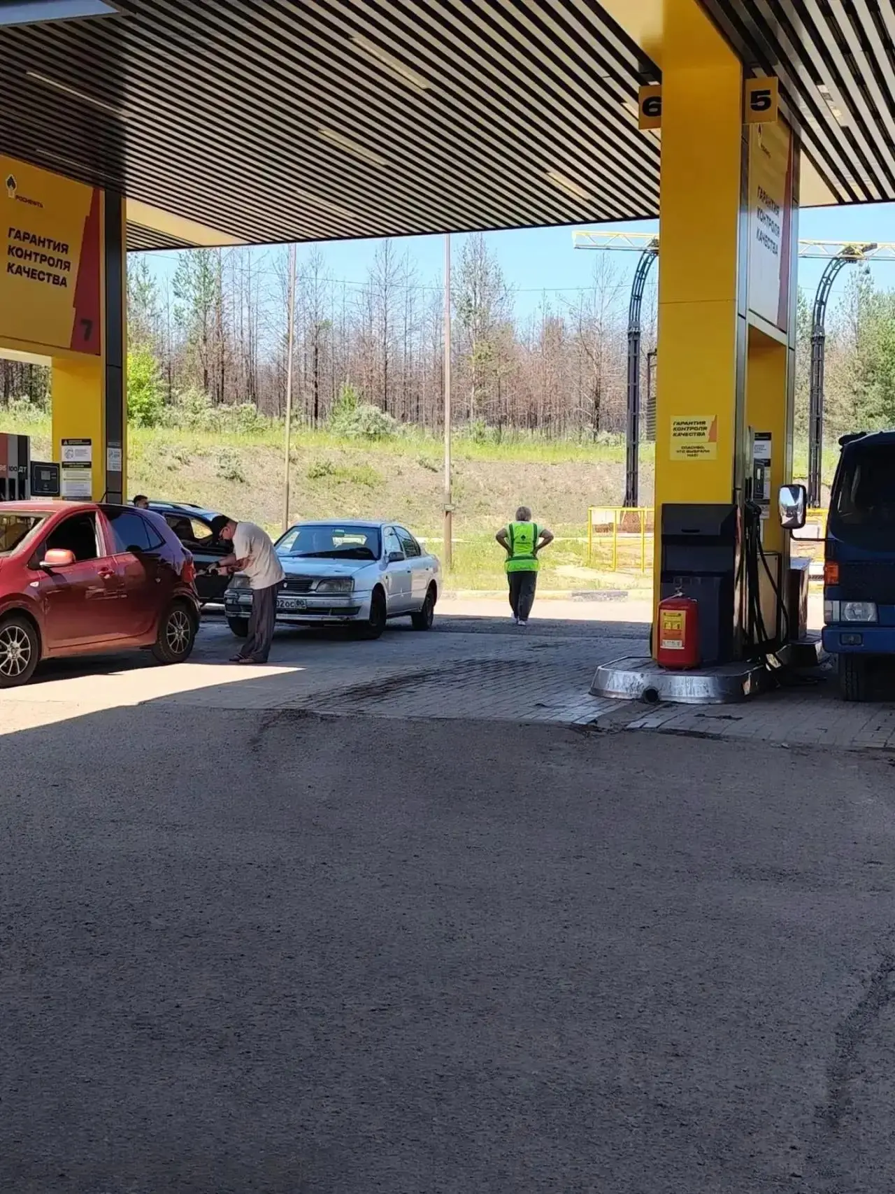 🤝«Добровольцы Забайкалья» продолжают координировать очереди на АЗС

⛽️Их работа направлена на упрощ