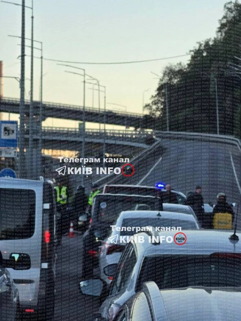 Все мосты в Киеве перекрыты во время тревоги