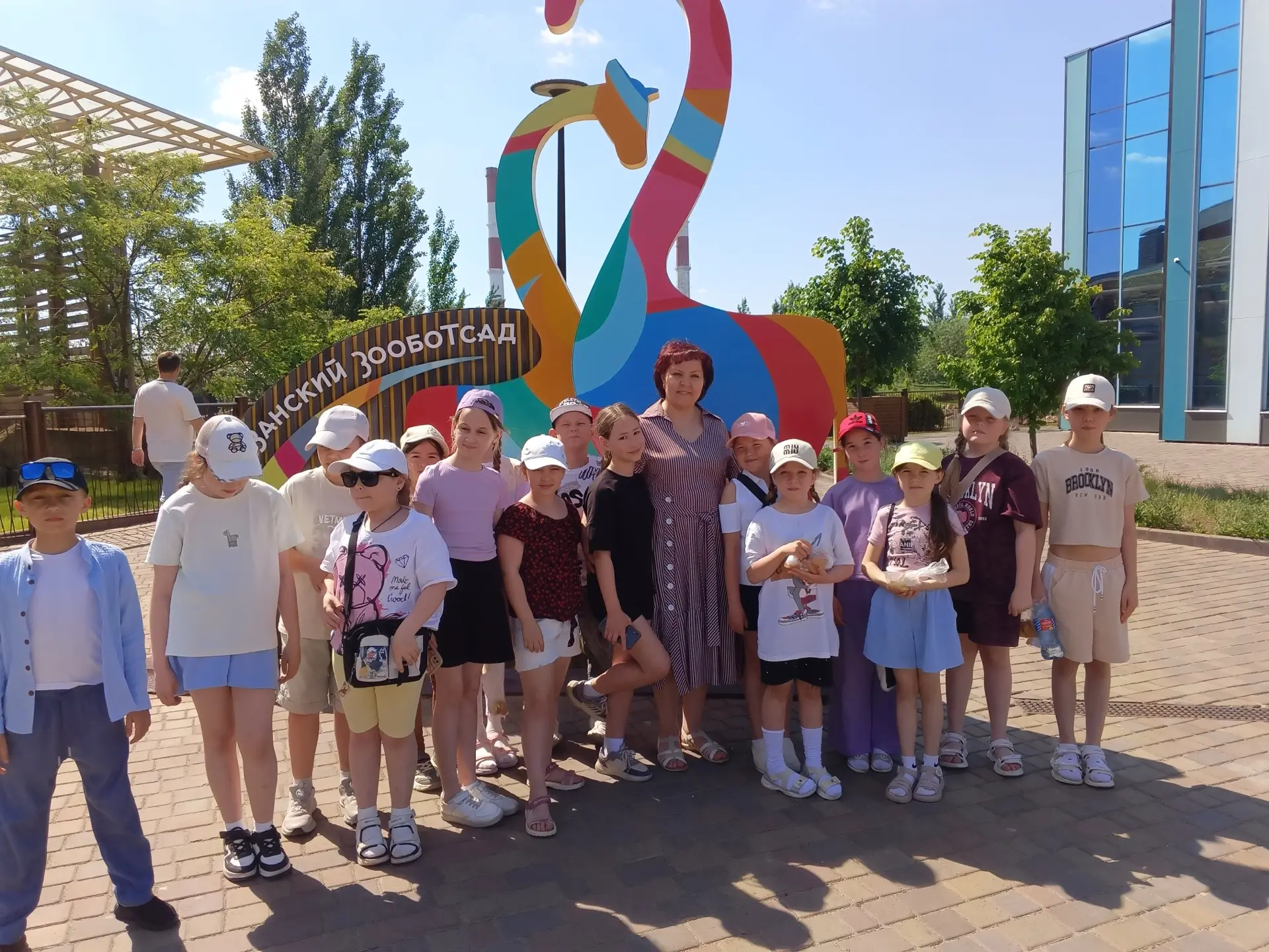 📢 На финишной прямой учебного года 3А, 7А, 7Б и 10-й класс вместе с классными руководи...