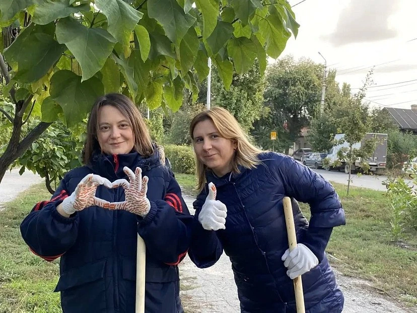 🗣 Тысячи саратовцев вышли на уборку