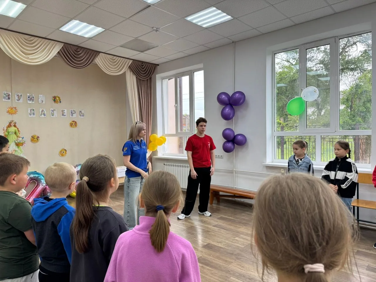 День защиты детей, юные активисты «Движения Первых» превратили игровые площадки пришкол...
