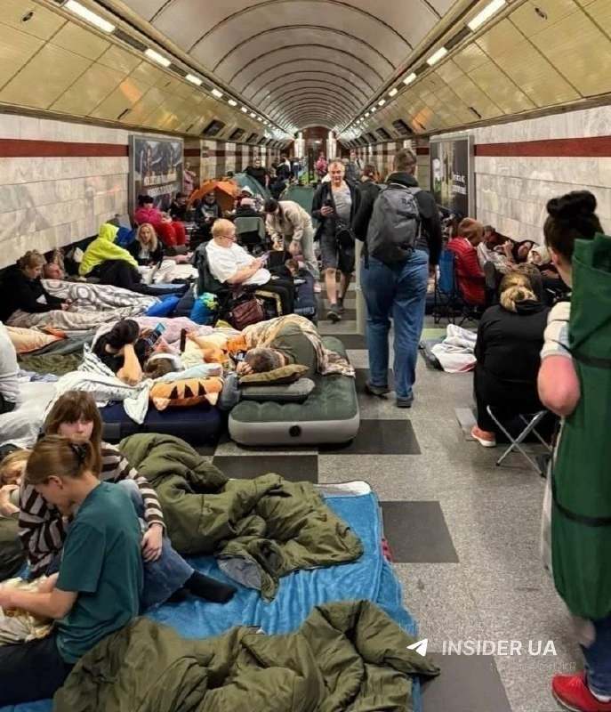 ❗Более 56 тысяч человек укрывались этой ночью в киевском метро, — КГГА
