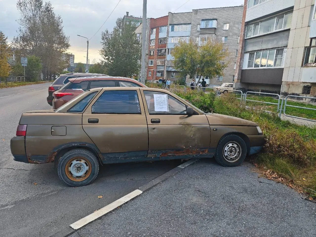 🚗 В Миассе владельца автомобиля предупредили: машину могут признать бесхозяйной