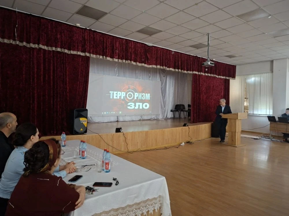 📆 В рамках плана по профилактике терроризма Ингушский молодежный театр провел мероприя...