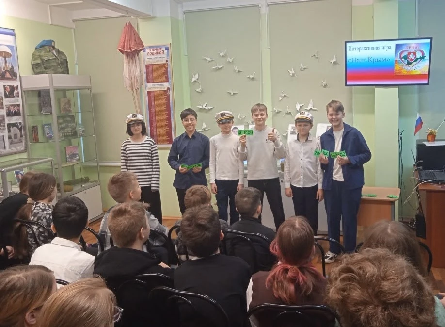 «Наш Крым»: путешествие по родной земле с юными юнгами ⚓🌊  В преддверии Дня воссоединения Крыма с Ро