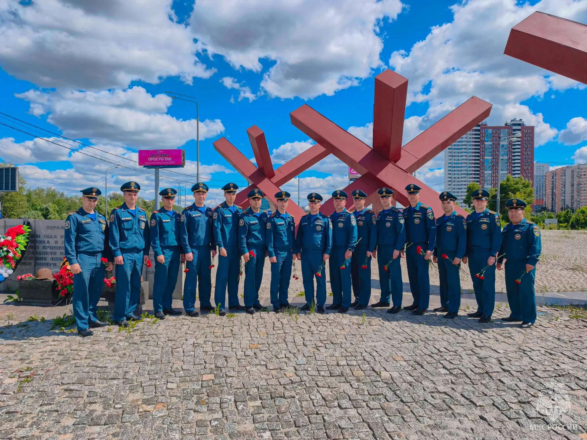🕊️ Слушатели Академии почтили память защитников Отечества

🔹 В этот день, когда в 1941 году начала