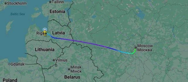Во Внуково внезапно прилетел самолёт ВВС США с базы Эндрюс.
