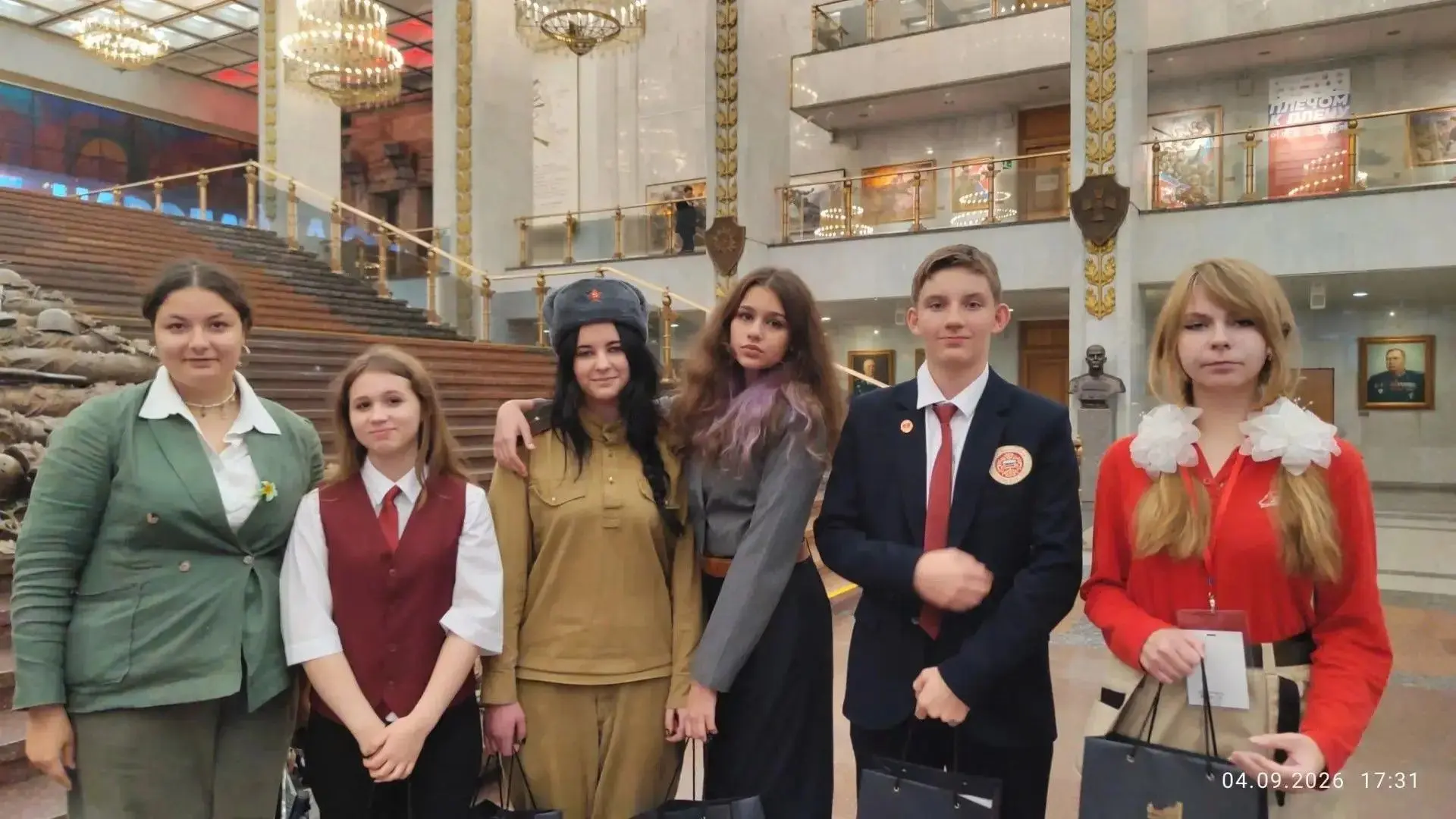 🌟 День самоуправления в Музее Победы: наши волонтёры в деле!