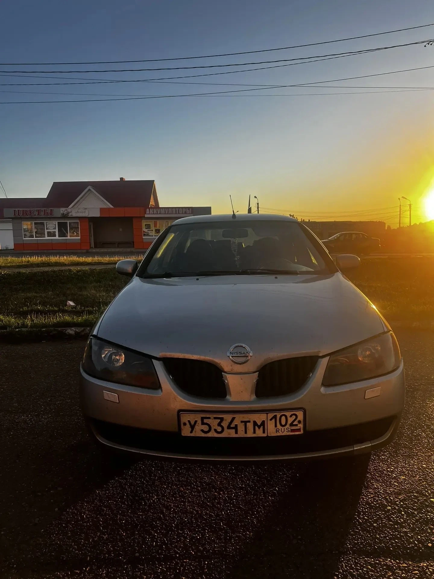Nissan Almera 1.8