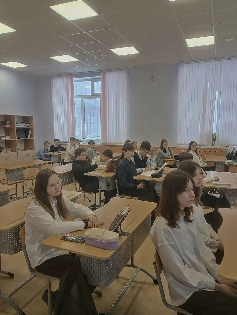 16 февраля в 6 - 7 классах прошли мероприятия, посвящённые 195-летию Н.С. Лескова. Ребята познакомил
