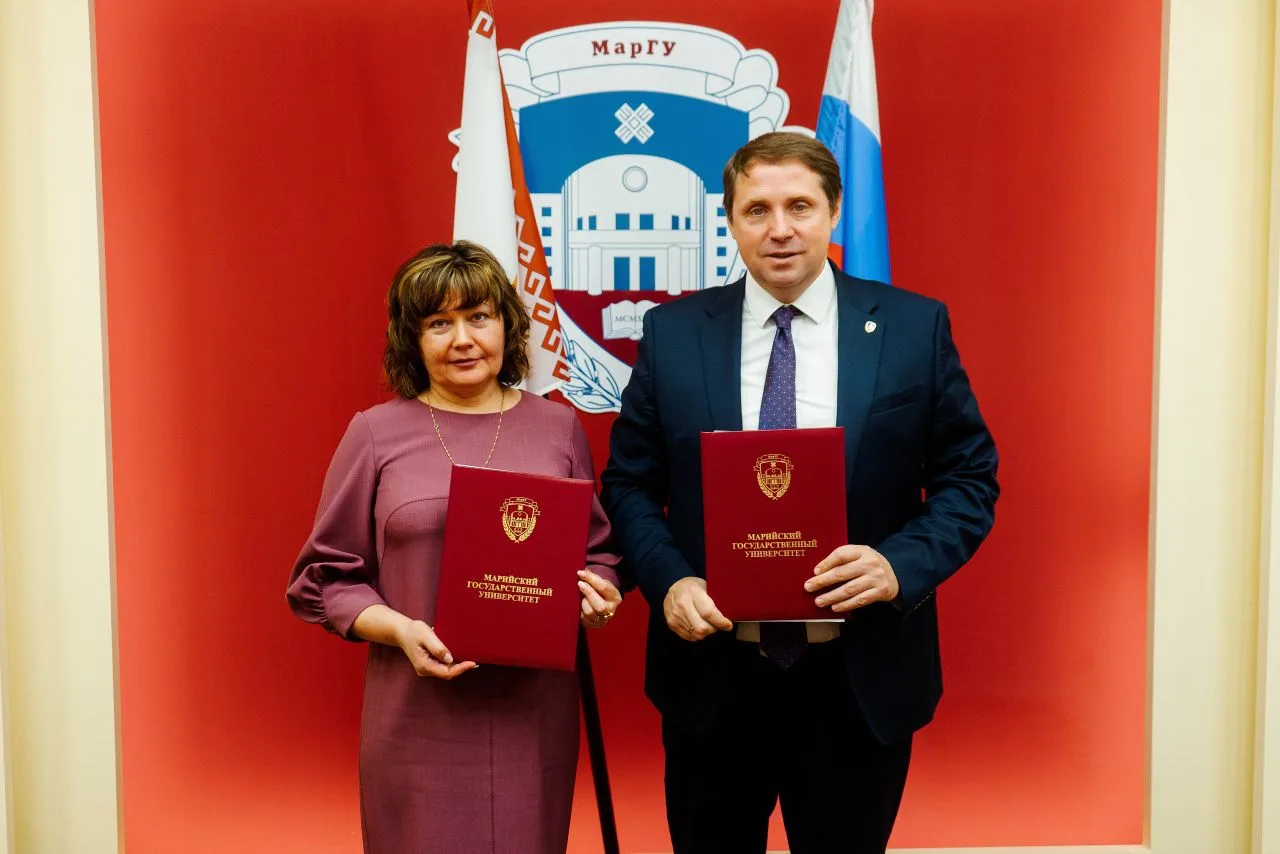 📚 Рад сообщить о заключении партнёрского соглашения между МарГУ и Школой № 7 г. Йошкар-Олы.  Ключевы