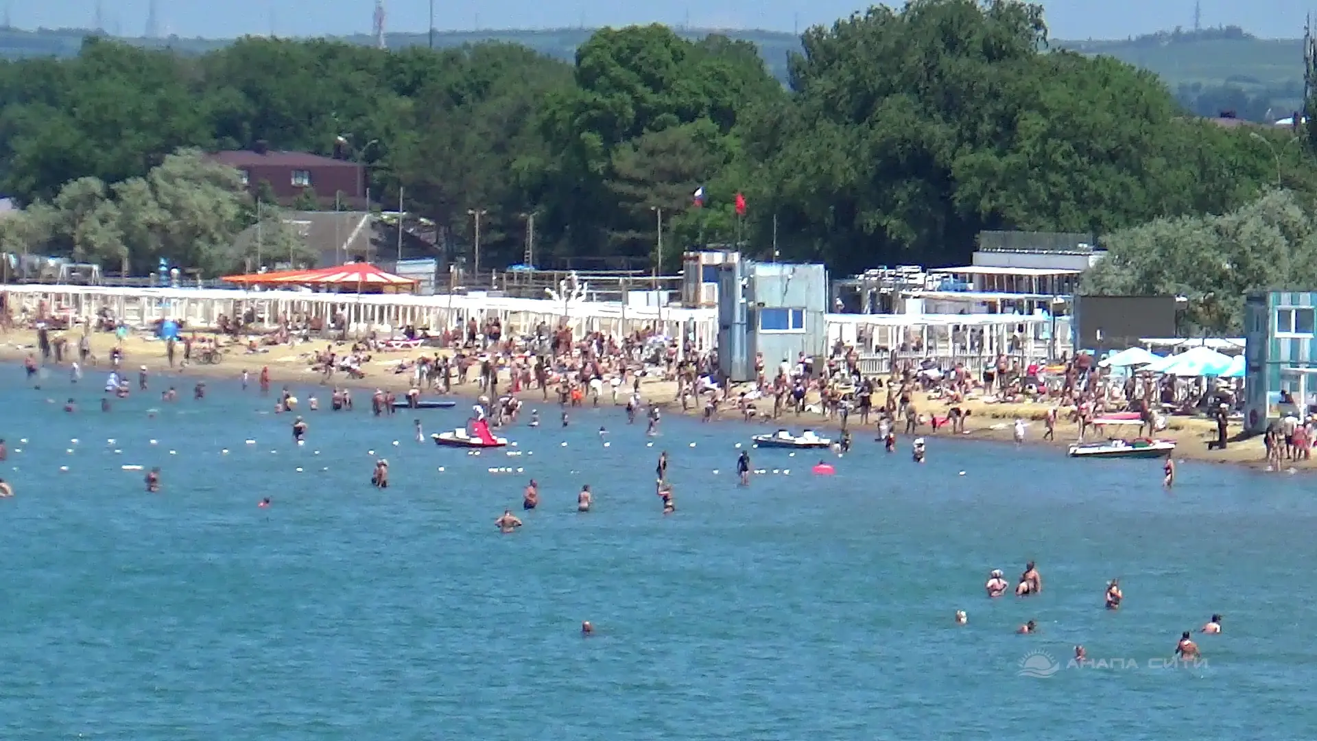 Анапа 6 июня. Обстановка на городском пляже. Воздух +28, море +18. Пошла жара☀️