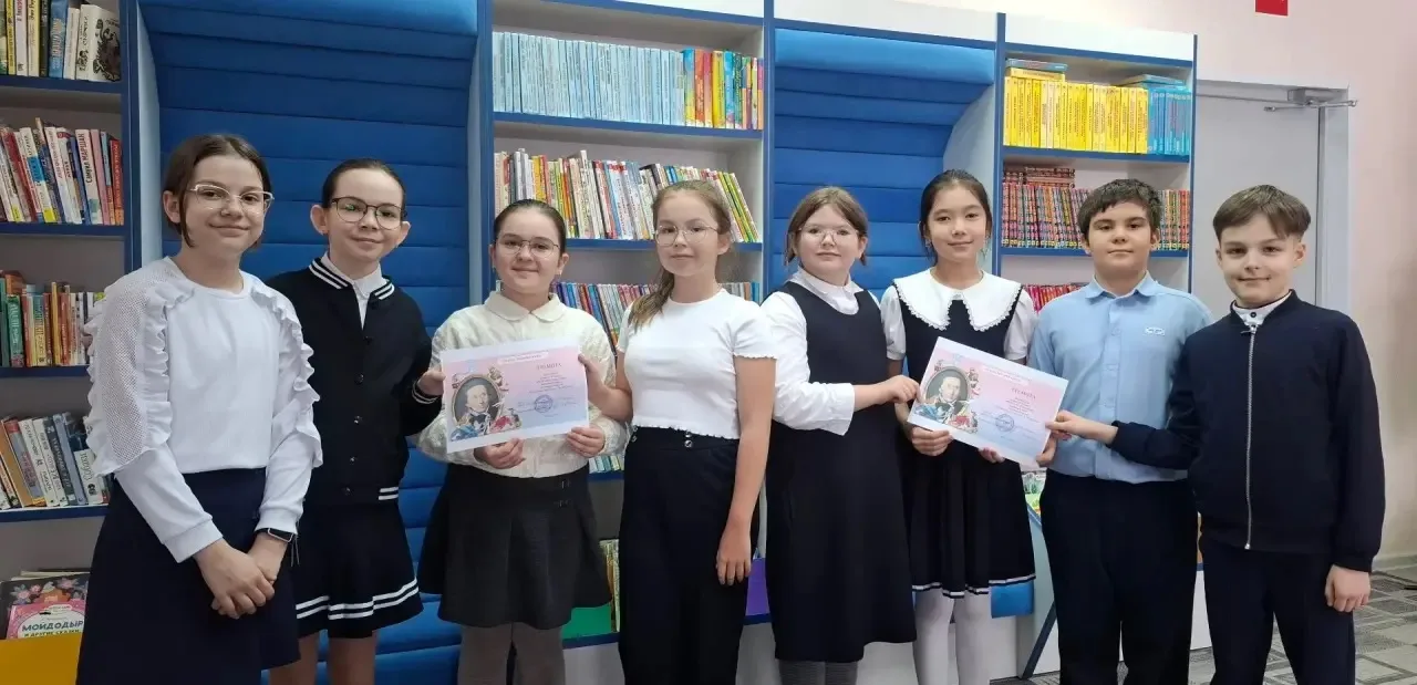 📚✨ Путешествие по сказкам Андерсена ✨📚  В рамках «Всероссийской недели детской книги» наша школьная 