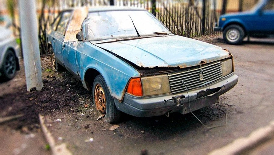 Новые правила обращения с бесхозными авто в Екатеринубрге согласовали все 8 районных ад...