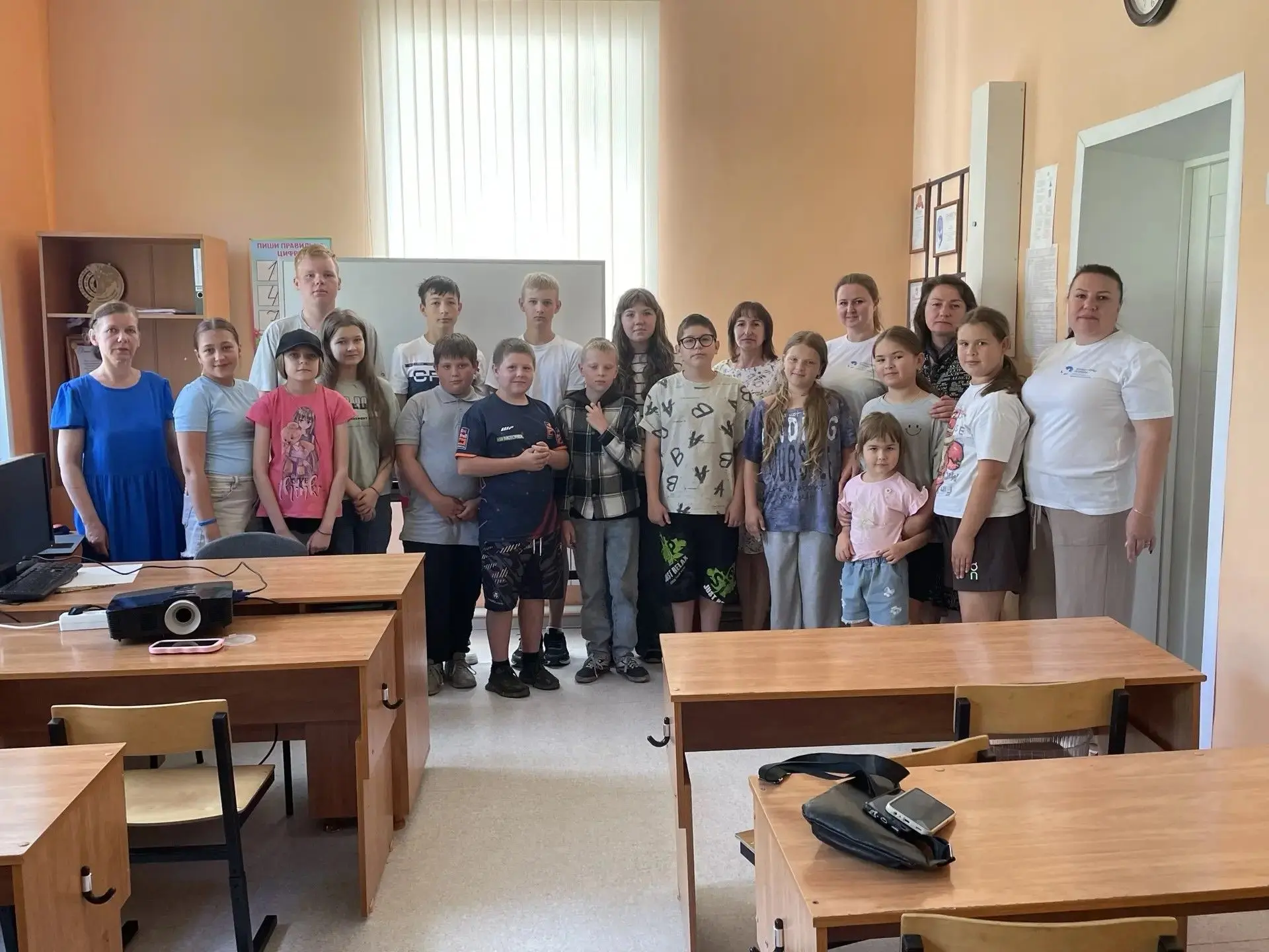 22 июня в МБУДО «ДЮЦ» для обучающихся летнего оздоровительного лагеря  педагогами допол...