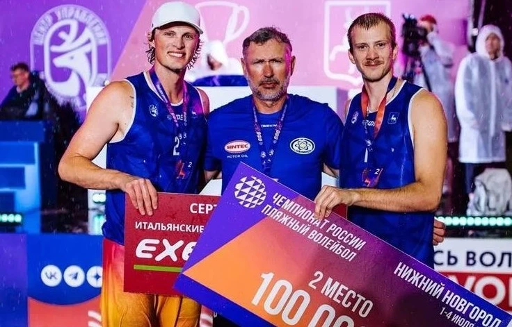 🏐 Калужские волейболисты завоевали серебро на всероссийских соревнованиях