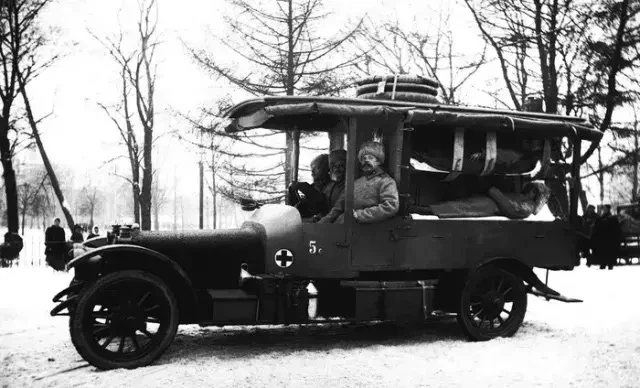 19 марта — день рождения российской службы «скорой помощи»  🚑 127 лет назад, 19 марта 1899 года, в П