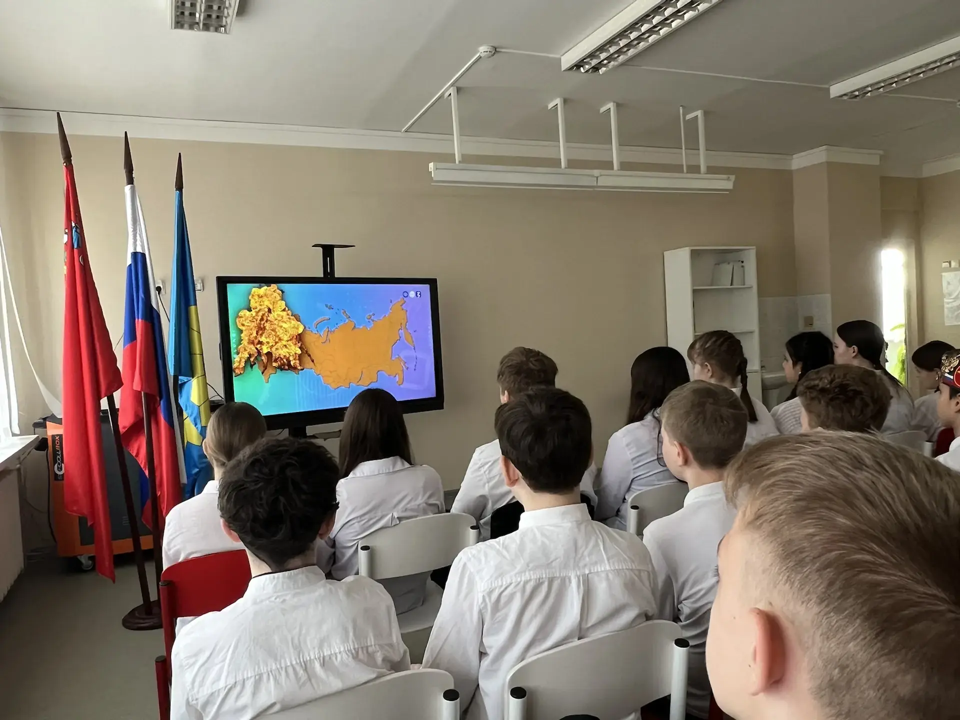 🇷🇺 Россия — мои горизонты: сила в технологиях!  Сегодня в 6–11 классах МОУ «Глебовская СОШ» прошли у