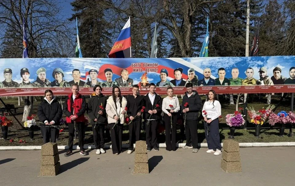 Ежегодно 23 февраля в России отмечается День Защитника Отечества. Этот праздник символизирует честь 