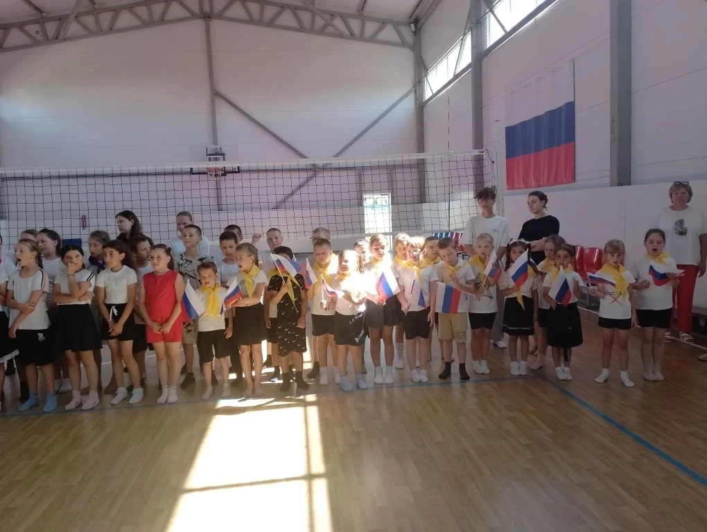 **В «Лучике» отметили День России**