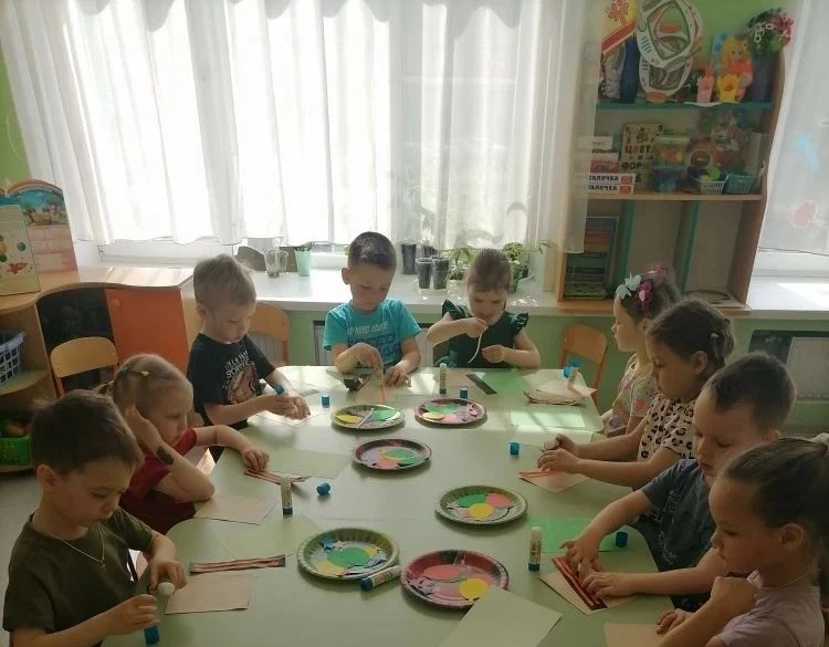 В рамках празднования 81-ой годовщины Победы в Великой Отечественной войне, в детском с...