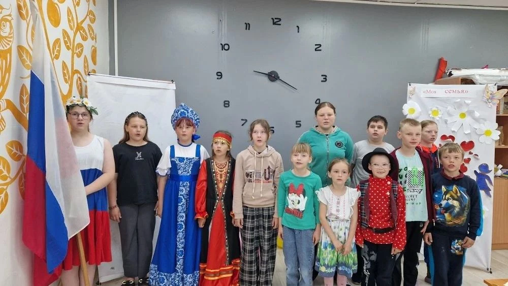 Торжественная поступь истории ведет нас к этому дню – Дню единства народов России. В этот день, когд