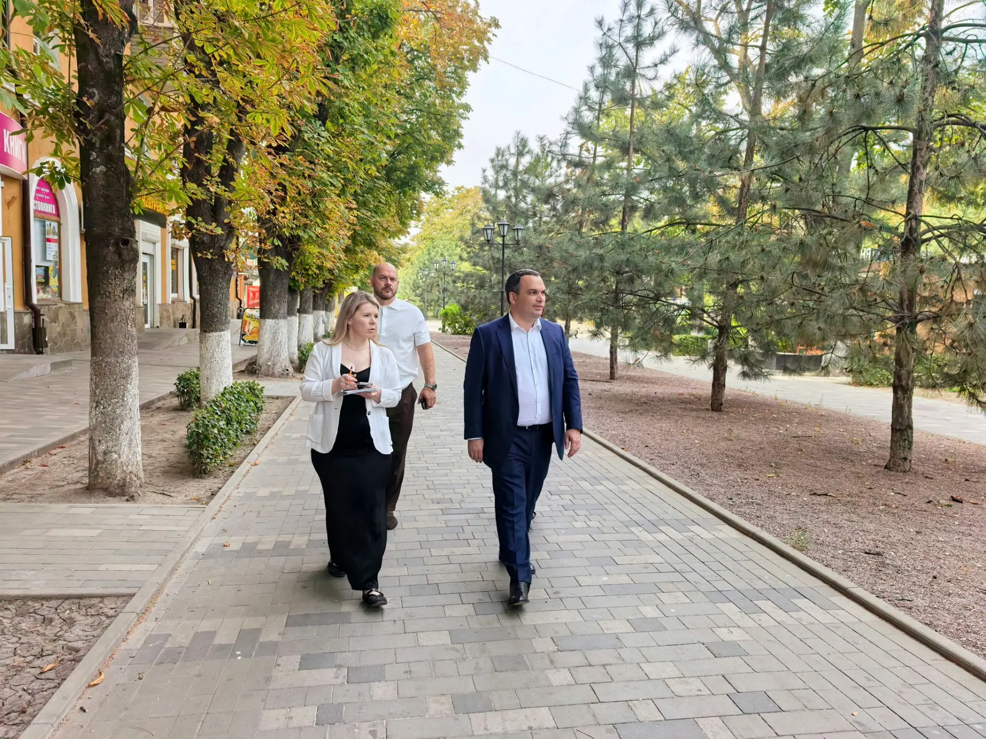 Обязательной частью проводимых Иваном Головневым объездов города стало посещение озвуче...