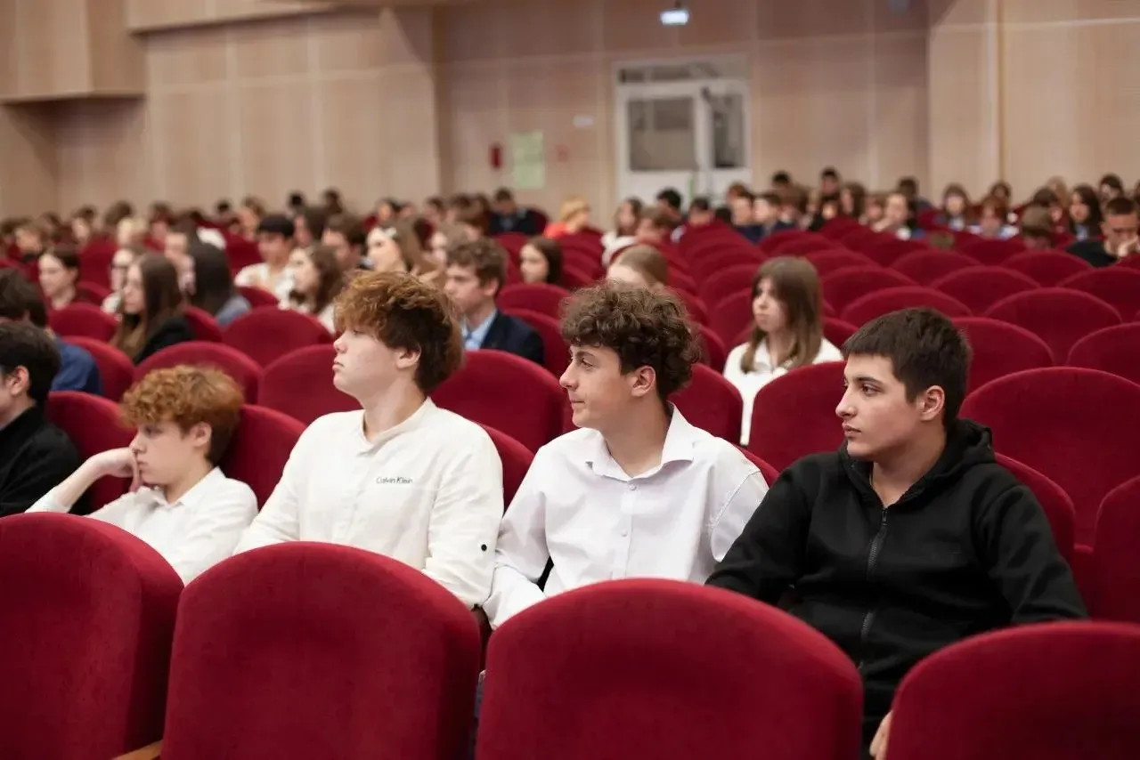 Акция «Знаем! Помним! Гордимся!» — в честь 80‑летия Калининградской области   При поддержке Министер