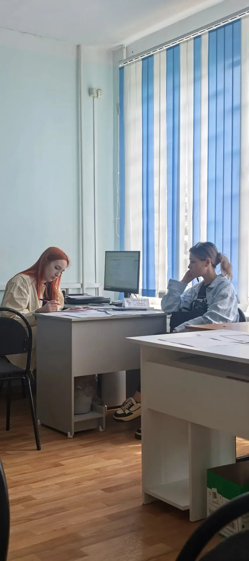 В Волжском филиале
ВолГУ был дан старт работы приёмной комиссии с 20 июня. 
Первые абитуриенты уже п