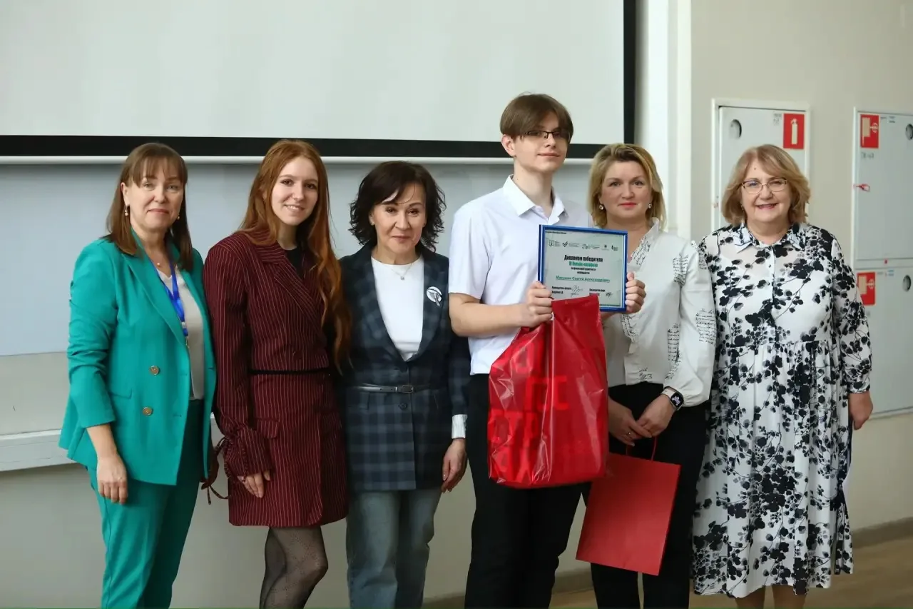 📣 Что нового в ДВФУ — вторничный дайджест!  • Вуз завершил VI Всероссийский онлайн-марафон по финанс