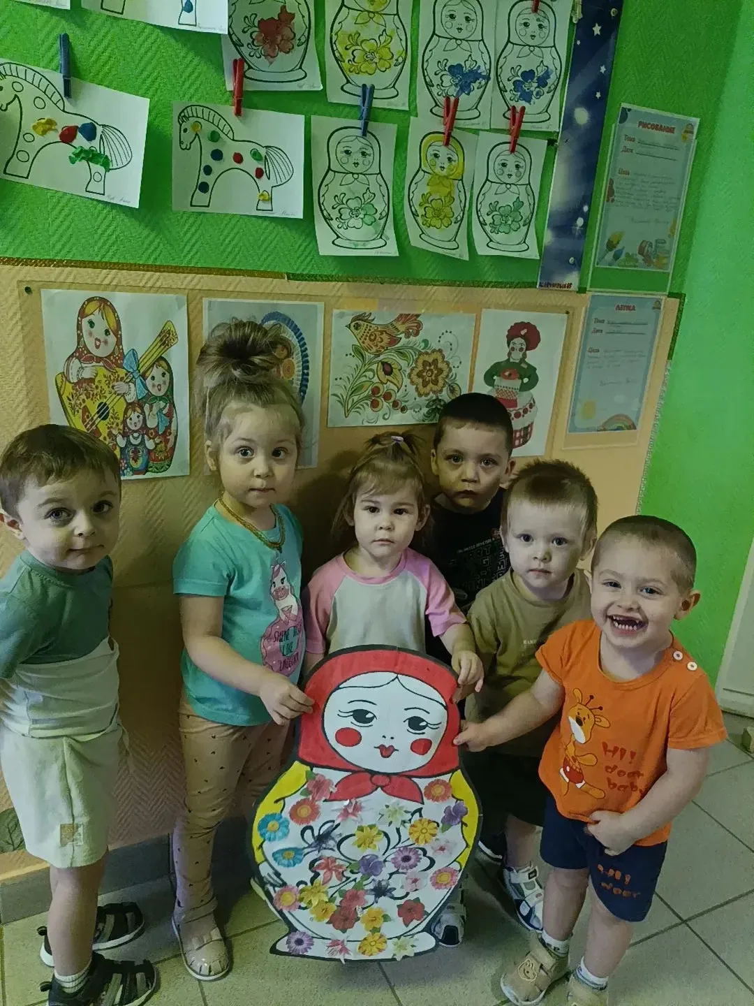 Воспитанники 1 младшей группы номер 8   "Метеорчики,, всю неделю познавали тему  ,, Устное народное 