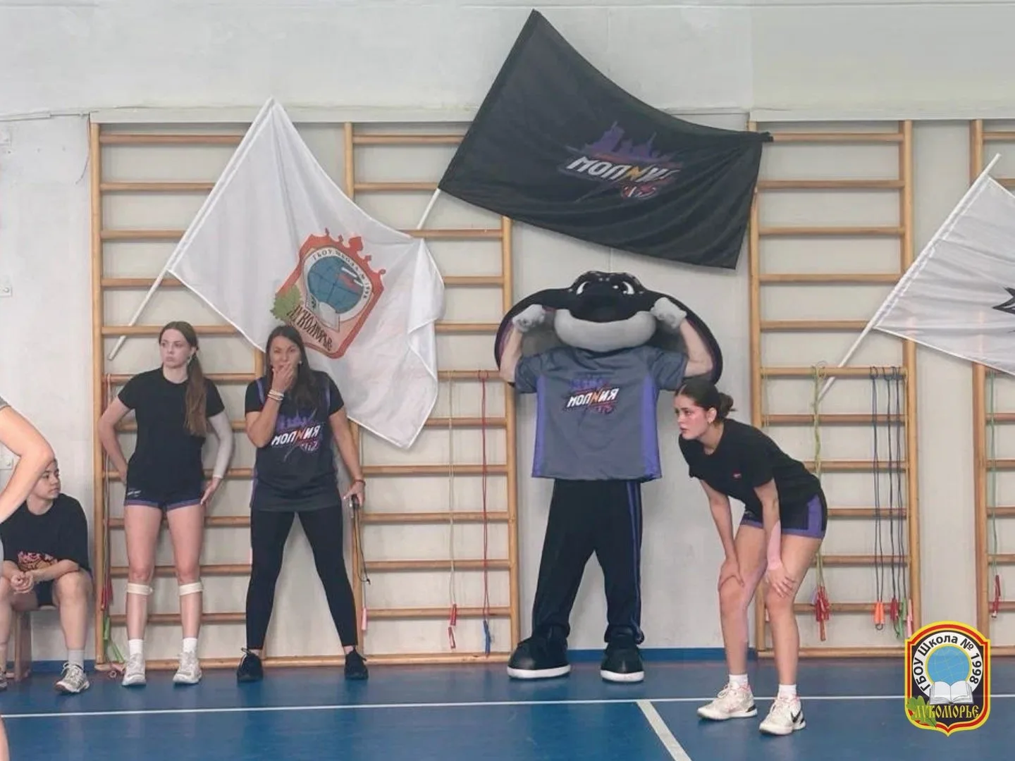 🏐 Учителя vs ученики: волейбольное дерби  В нашей школе состоялся товарищеский матч по волейболу меж