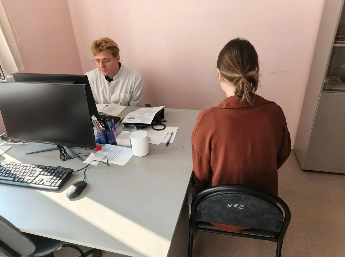 👨‍⚕️Молодой врач вернулся домой — в поликлинике №2 начал работу новый терапевт