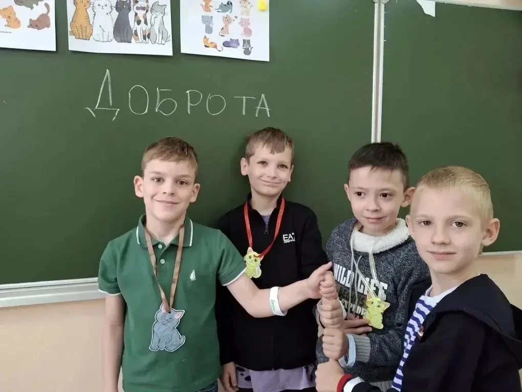 Яркая неделя в летнем лагере и на площадке "Радуга" школы №8! ☀️🌈