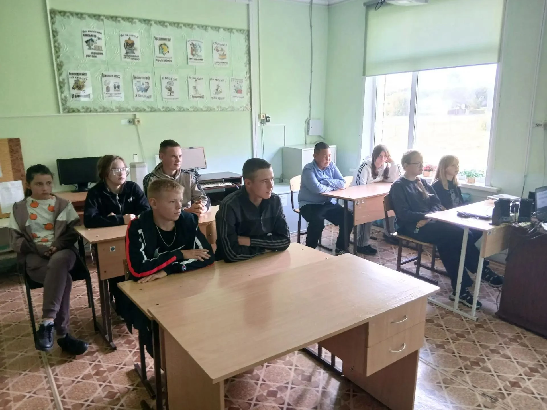 ПАМЯТЬ ЗАЩИЩАЕТ