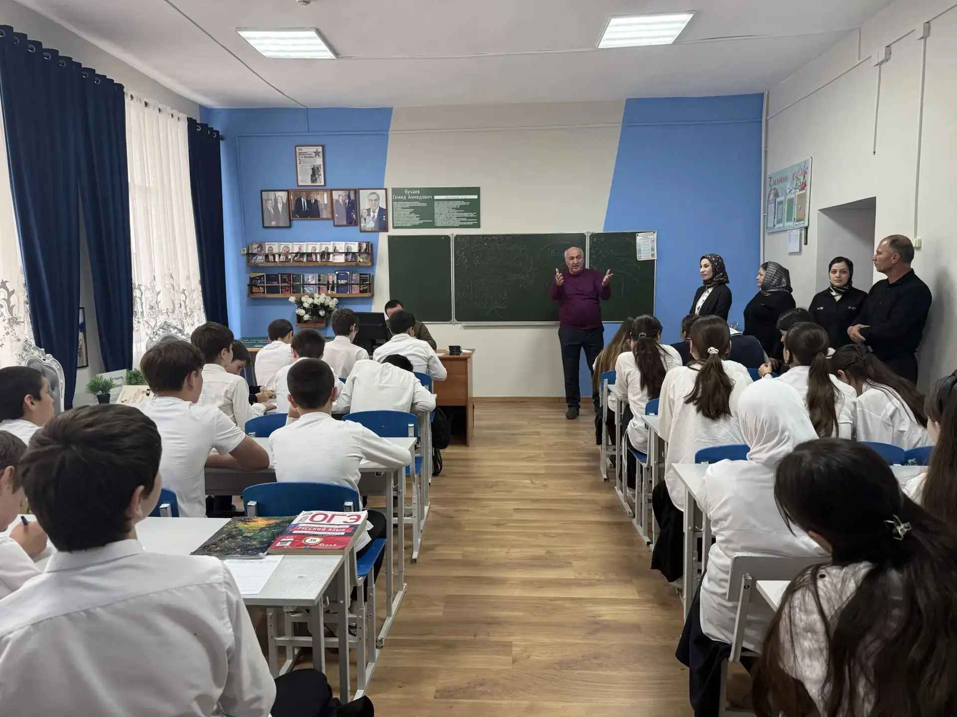 📚✨ Сегодня в Нижнеказанищенской школе ✓ 2  состоялась важная встреча с кандидатом исторических наук,