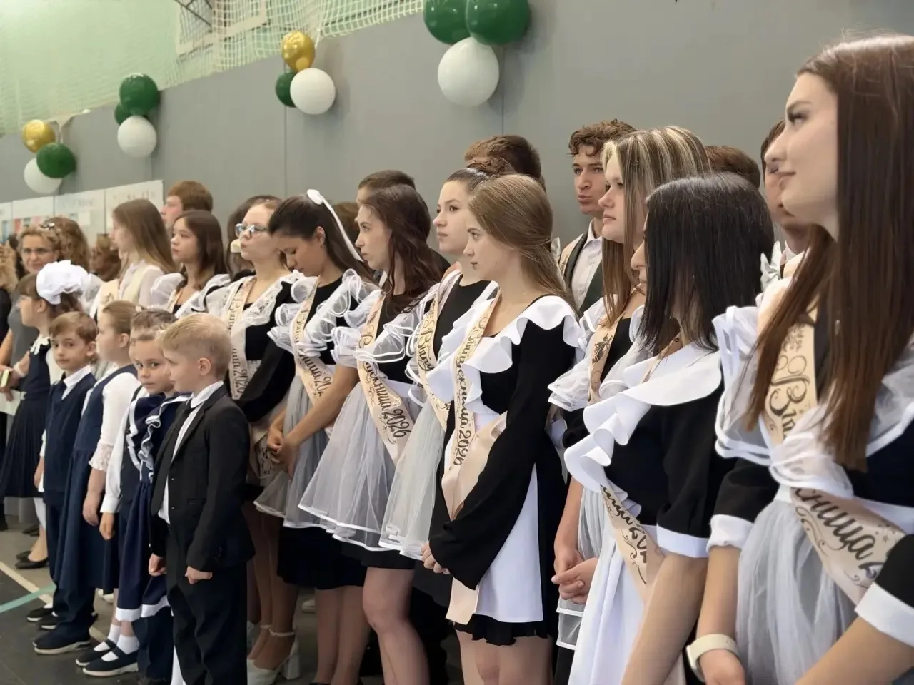 🎓 В школах Обнинска прозвенели последние звонки — день эмоций, улыбок и прощания с детством  26 мая 