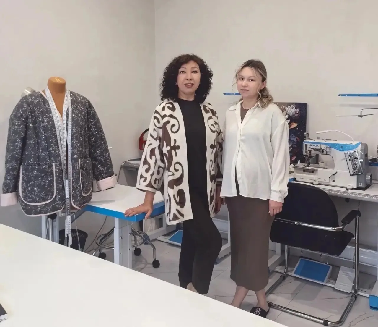 🪡🧵 Предприниматели Карина Романова и Ольга Огаркова развивают в селе Иглино своё ателье.

В 2025 г