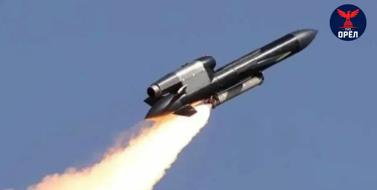 🚀Ночью над Орловской областью сбили ракету «Фламинго».

Губернатор Андрей Клычков сообщил подробнос